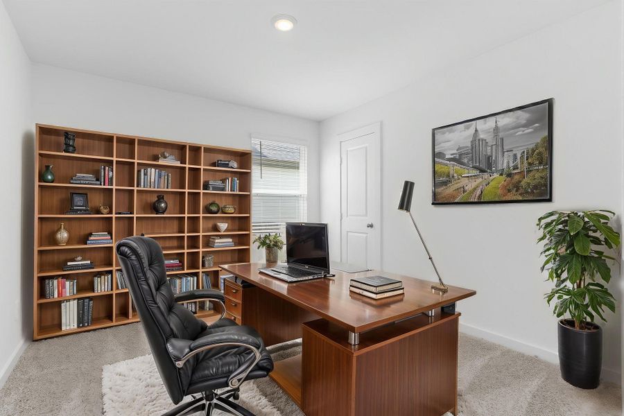 Furnished interior view inside a new home in Blue Heron Estates, Beasley (Image 13).