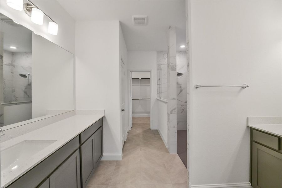 Furnished interior view inside a new home in Mavera, Conroe (Image 5).