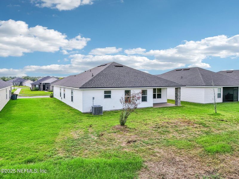 Front exterior of a new home in , Jacksonville, FL, highlighting curb appeal (Image 27). Front exterior of a new home in , Jacksonville, FL, highlighting curb appeal (Image 27).