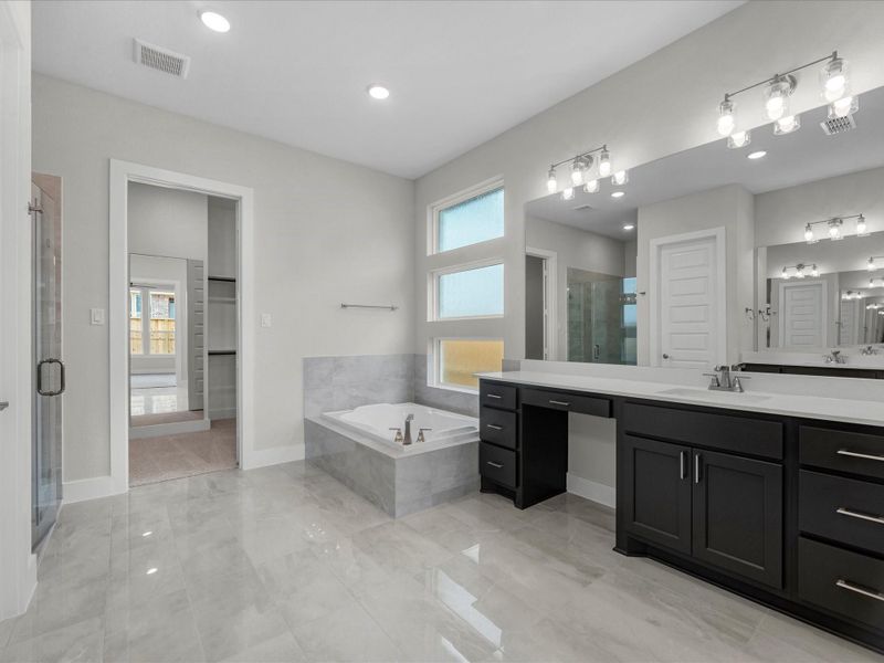 Furnished interior view inside a new home in Pecan Ridge, Fulshear (Image 7).