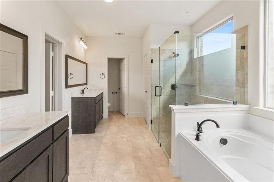 Furnished interior view inside a new home in , Fort Worth (Image 4). Furnished interior view inside a new home in , Fort Worth (Image 4).