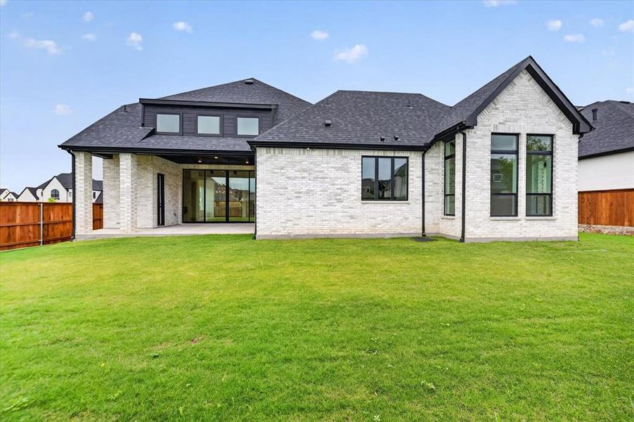 Exterior details and patio area of a home in Mustang Lakes, Celina (Image 3).