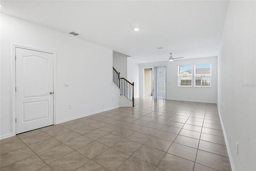 Spacious, unfurnished interior of a new home in , Palm Coast (Image 31).