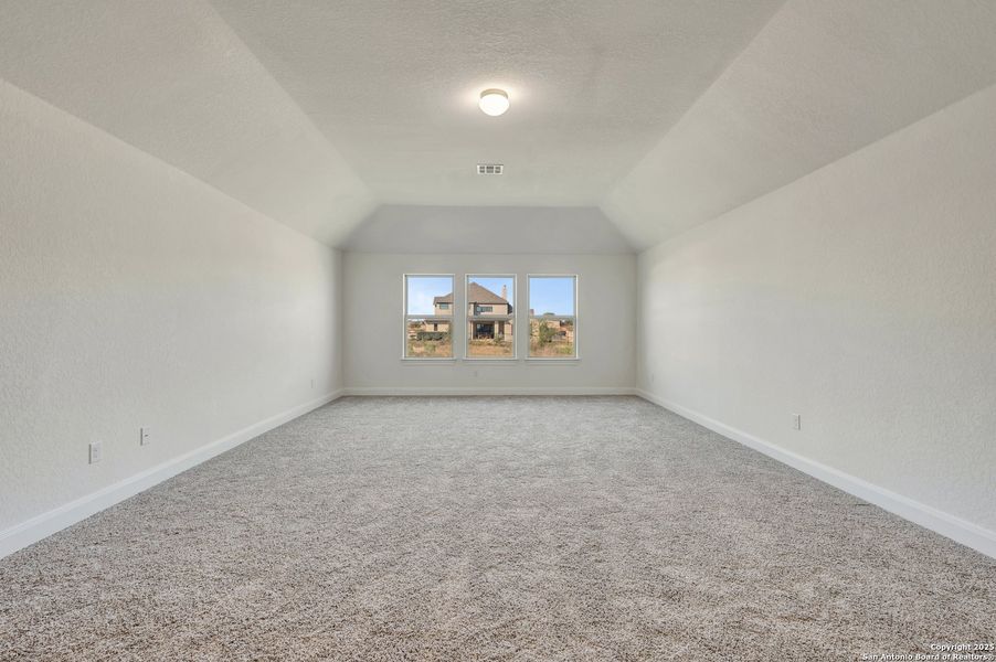 Spacious, unfurnished interior of a new home in Everly Estates, San Antonio (Image 40). Spacious, unfurnished interior of a new home in Everly Estates, San Antonio (Image 40).