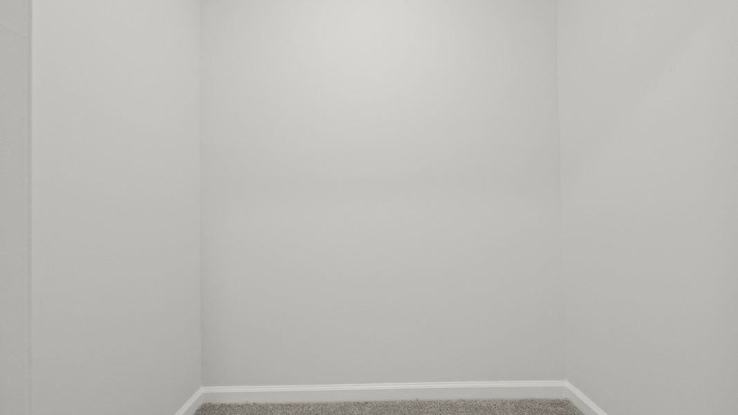 Representative unfurnished interior of a home built from the ARCHER-EXP by D.R. Horton in Hillcrest, Ravenel (Image 33).