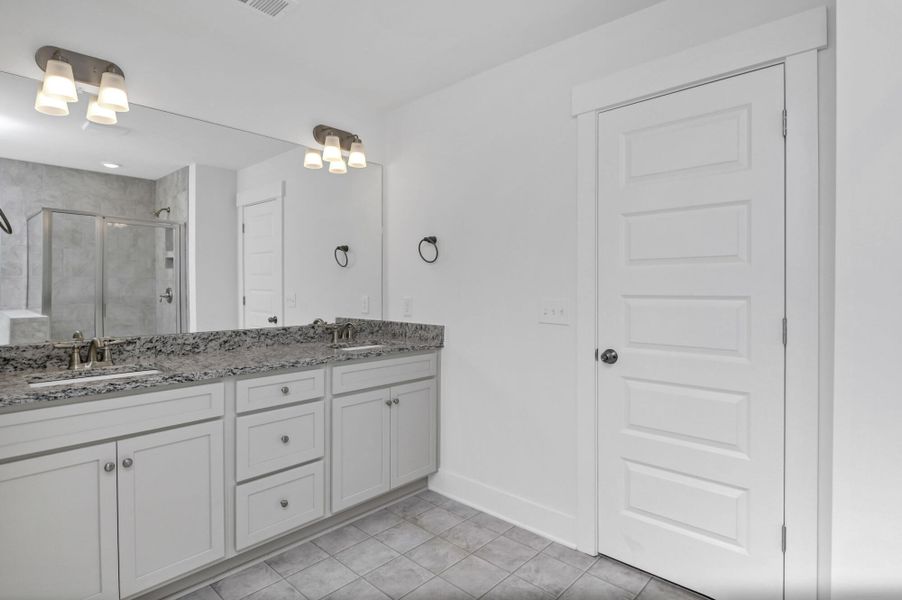 Furnished interior view inside a new home in Ashton Lakes, Lexington (Image 20).