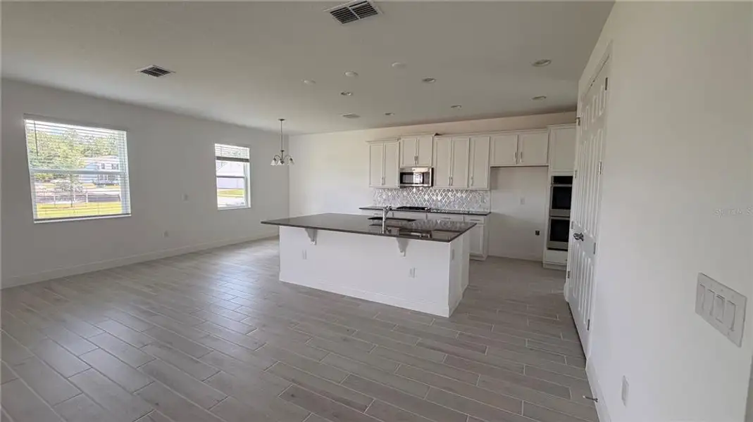 Image 11 of a home in Bargrove Estates. Image 11 of a home in Bargrove Estates.