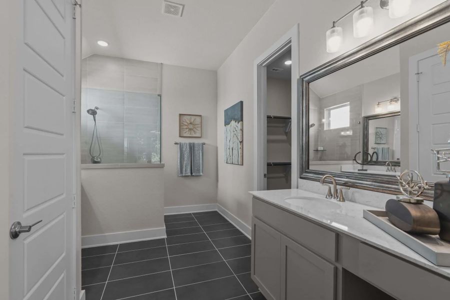 Representative furnished interior of a home built from the Mackenzie by Chesmar Homes in Esperanza 60's, Boerne (Image 7).