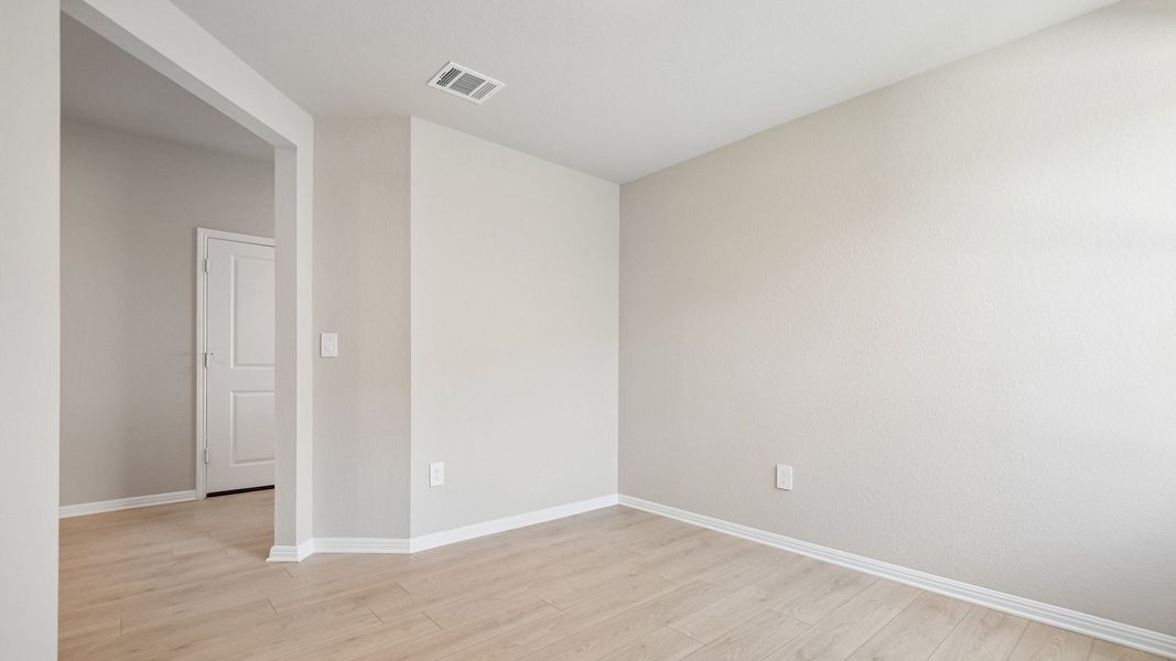 Spacious, unfurnished interior of a new home in Carillon, Manor (Image 25).