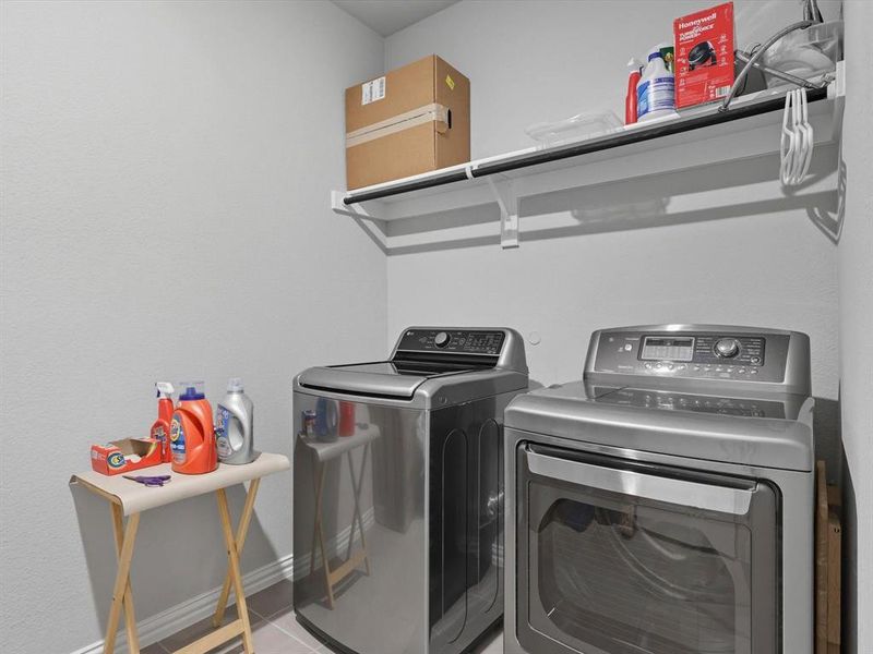 Close-up of interior finishes inside a home in , Denton (Image 20). Close-up of interior finishes inside a home in , Denton (Image 20).