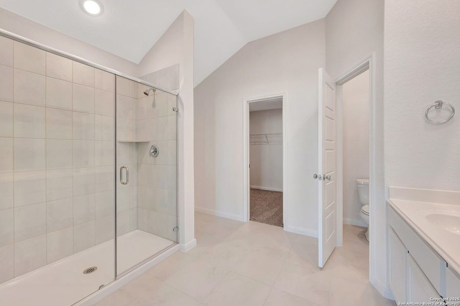 Furnished interior view inside a new home in Greenspoint Heights, Seguin (Image 7). Furnished interior view inside a new home in Greenspoint Heights, Seguin (Image 7).