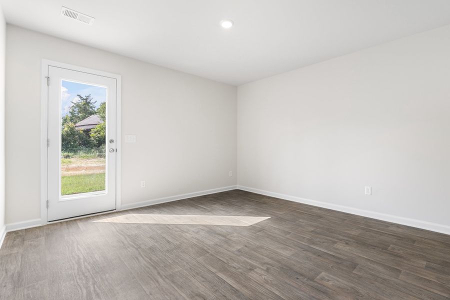 Spacious, unfurnished interior of a new home in Forts Ridge, Pelion (Image 13). Spacious, unfurnished interior of a new home in Forts Ridge, Pelion (Image 13).