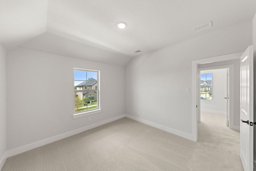 Spacious, unfurnished interior of a new home in Inspiration Collection at Union Park, Little Elm (Image 19).