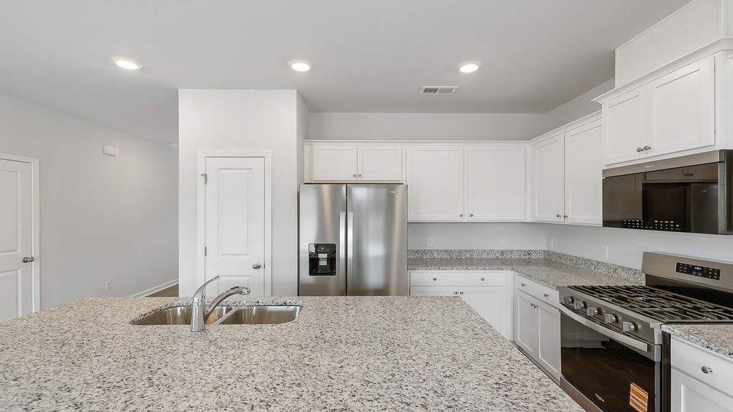 Furnished interior view inside a new home in Carolina Groves Townhomes, Moncks Corner (Image 7).