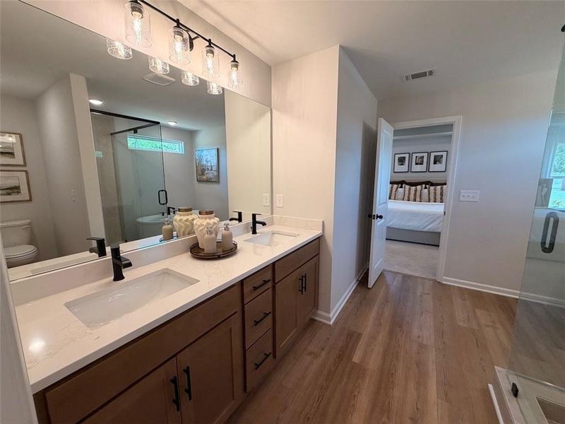 Furnished interior view inside a new home in Greene Farm, Cartersville (Image 7).