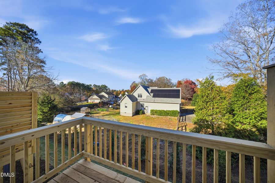 SUN_ElmGrove_Pic_Wyatt_Deck_1of1 SUN_ElmGrove_Pic_Wyatt_Deck_1of1