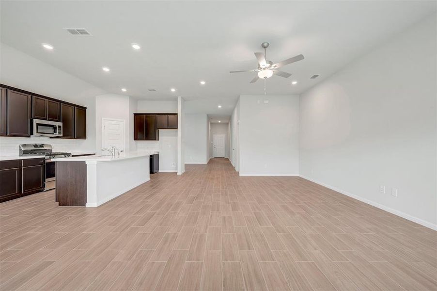 Spacious, unfurnished interior of a new home in Kings Way, Denton (Image 29). Spacious, unfurnished interior of a new home in Kings Way, Denton (Image 29).