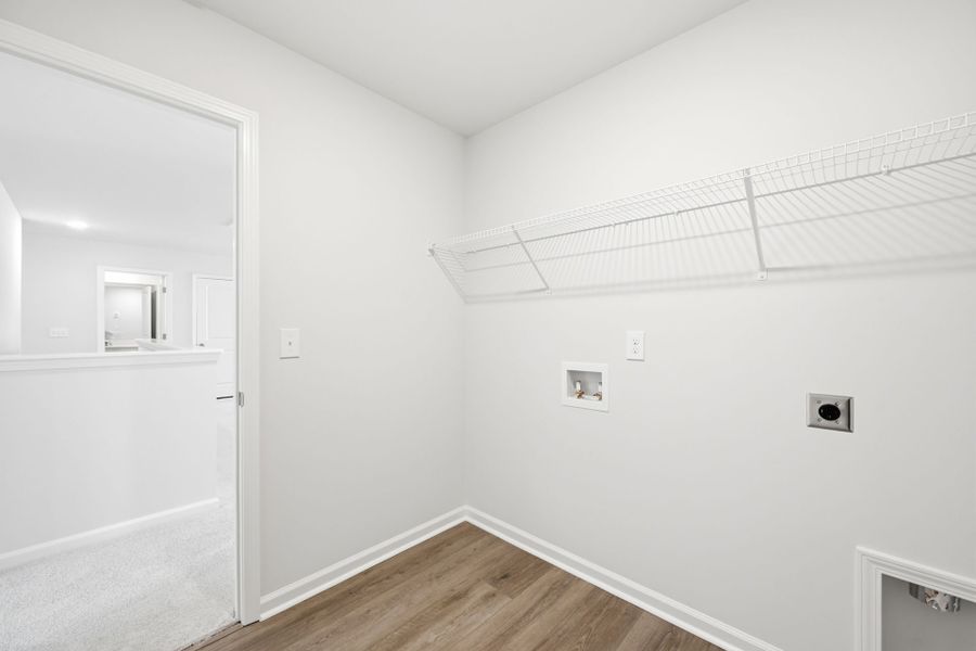 Spacious, unfurnished interior of a new home in Grand Arbor, Blythewood (Image 32).