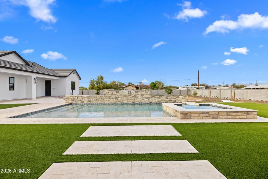 65-print-260314-19912-E-Karsten-Dr-2-IMG