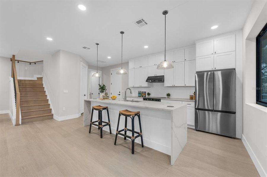 Furnished interior view inside a new home in , Orlando (Image 3).
