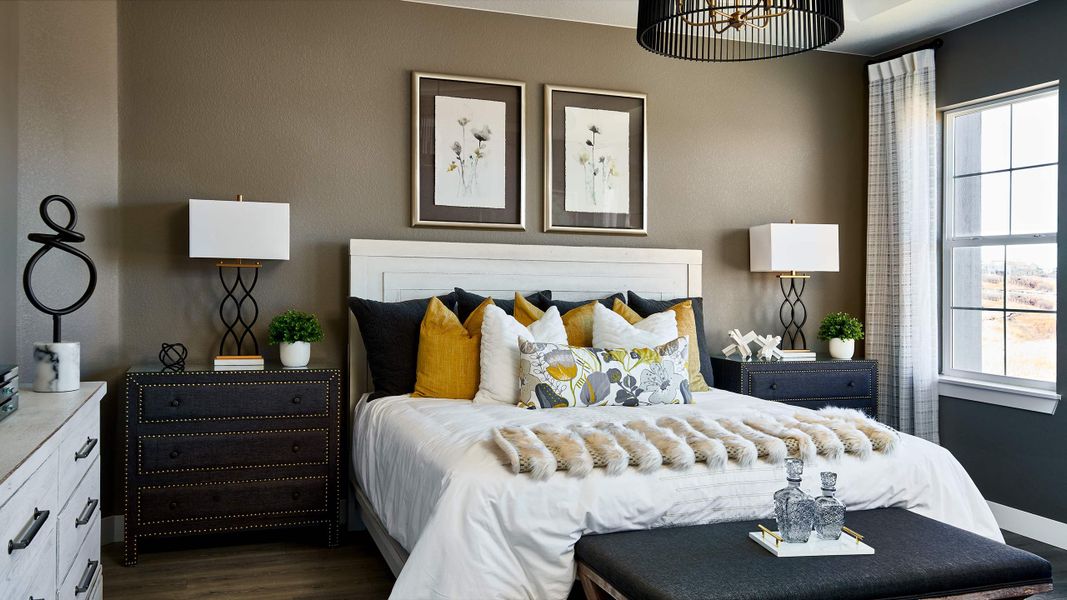 Furnished interior view inside a new home in Parterre, Thornton (Image 11).