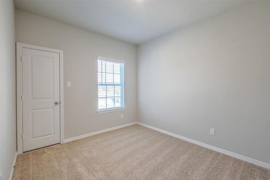 Spacious, unfurnished interior of a new home in , Houston (Image 30).