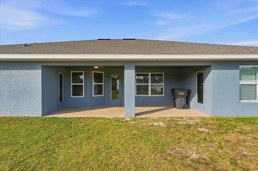 Exterior details and patio area of a home in Knights Landing, Lakeland (Image 4).