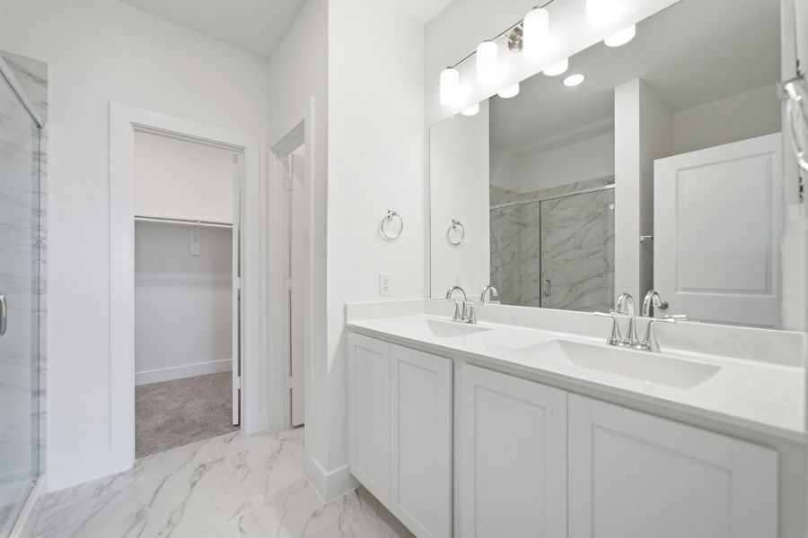 Furnished interior view inside a new home in Bay Creek, Baytown (Image 13).