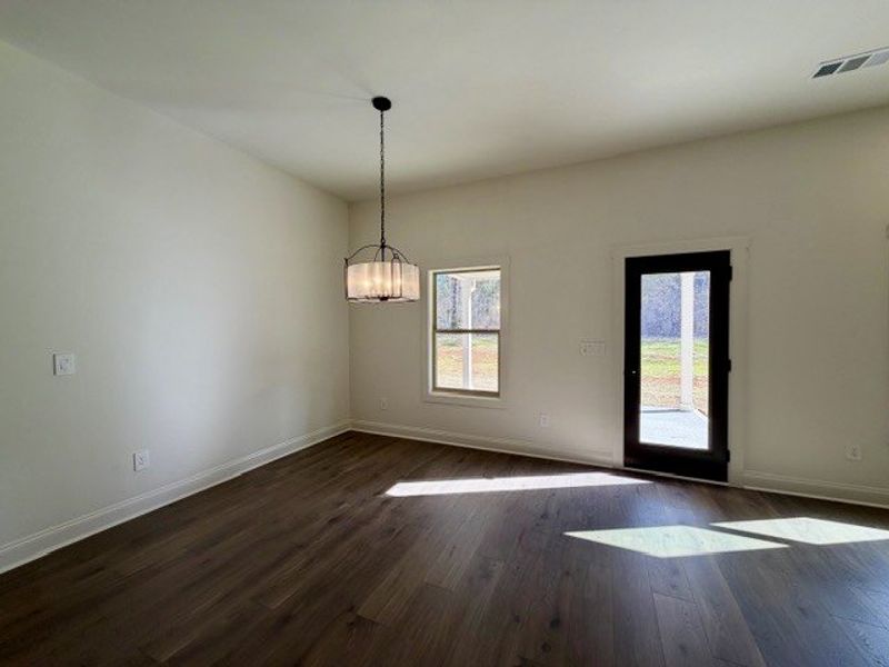 Spacious, unfurnished interior of a new home in Kimbell Acres, Pine Mountain (Image 11). Spacious, unfurnished interior of a new home in Kimbell Acres, Pine Mountain (Image 11).