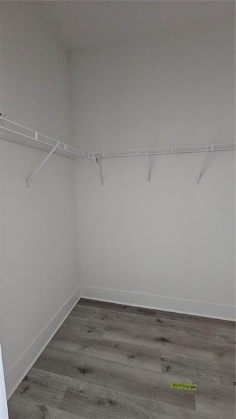 Spacious, unfurnished interior of a new home in , Port Charlotte (Image 15).