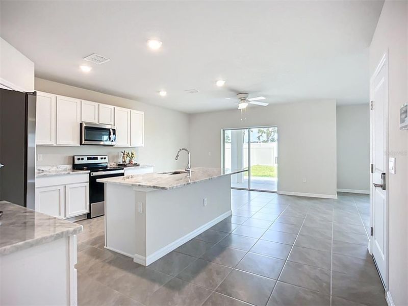 Image 15 of a home in Solera at Lakewood Ranch.