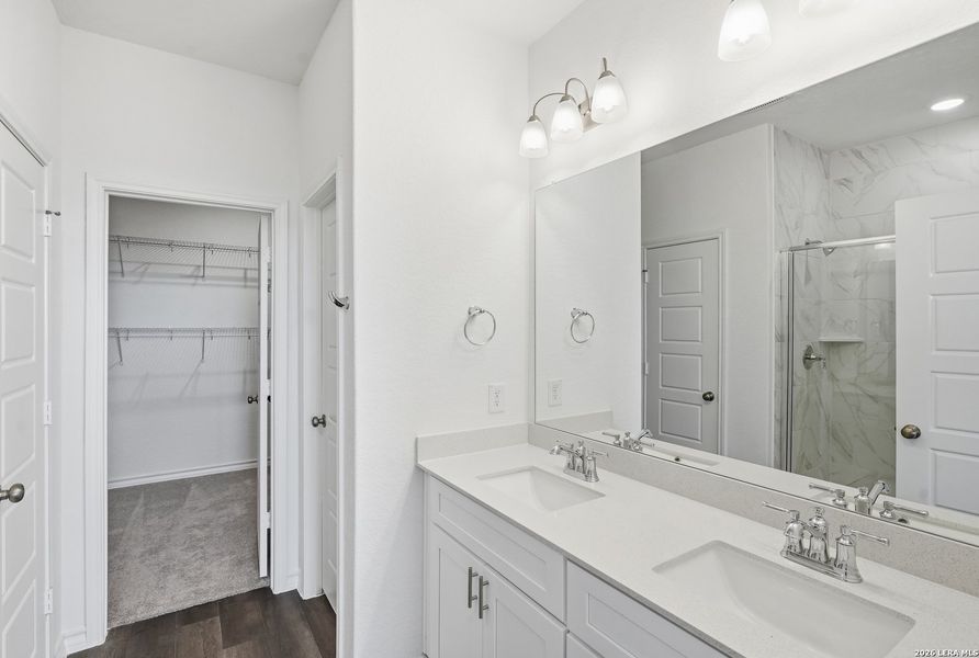 Furnished interior view inside a new home in Nopal Valley, San Antonio (Image 9).