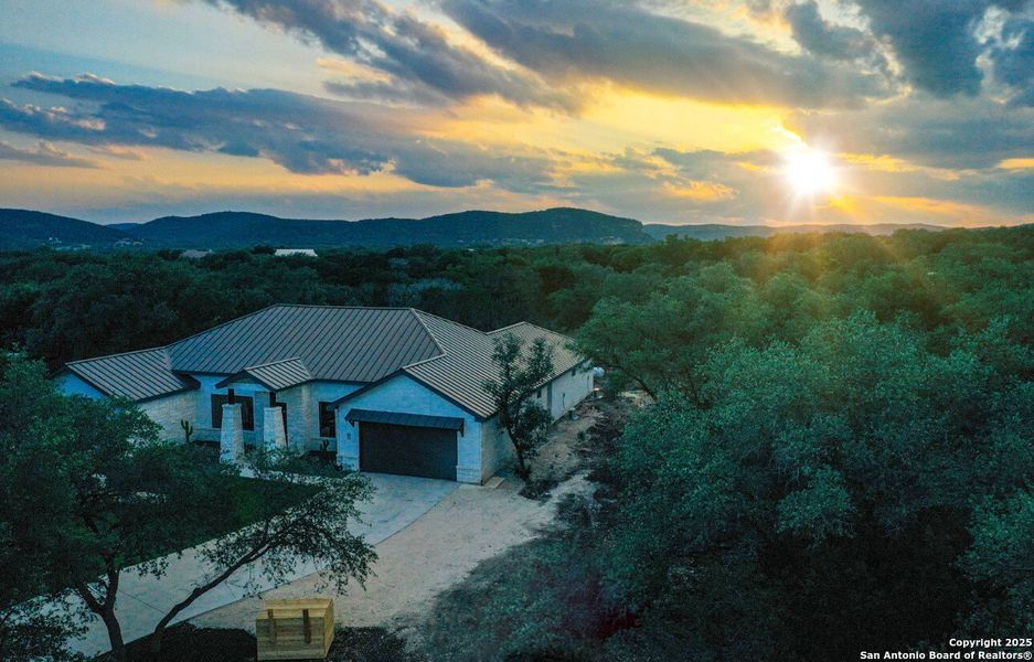 Image 19 of a home in .