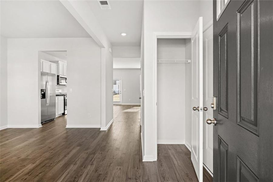 Image 28 of a home in .