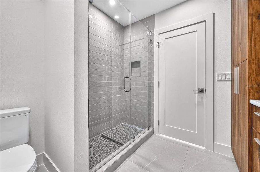 Furnished interior view inside a new home in , Sarasota (Image 9).