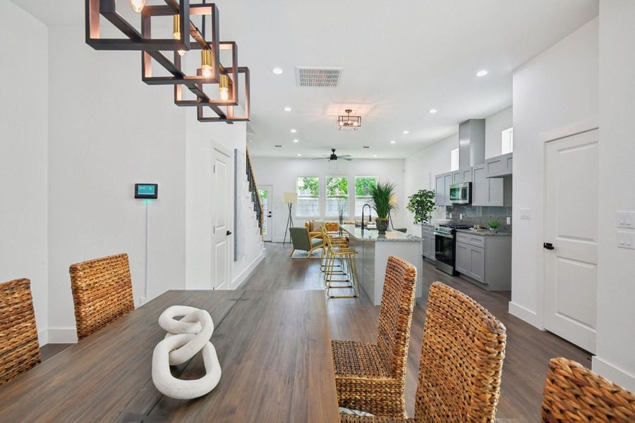 Image 11 of a home in . Image 11 of a home in .