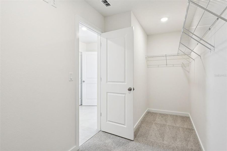 Spacious, unfurnished interior of a new home in Willowbrook North, Winter Haven (Image 15). Spacious, unfurnished interior of a new home in Willowbrook North, Winter Haven (Image 15).