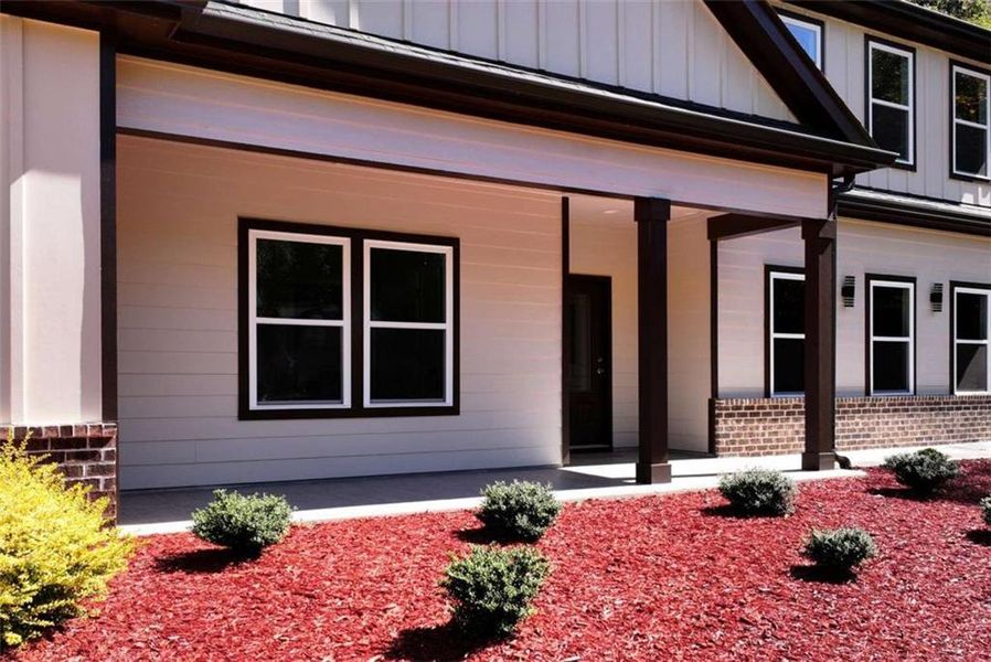 Exterior details and patio area of a home in , Jefferson (Image 4).