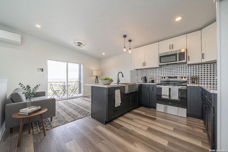 Furnished interior view inside a new home in , New Braunfels (Image 9).