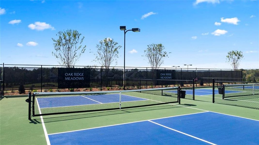 Image 16 of a home in Oak Ridge Meadows.
