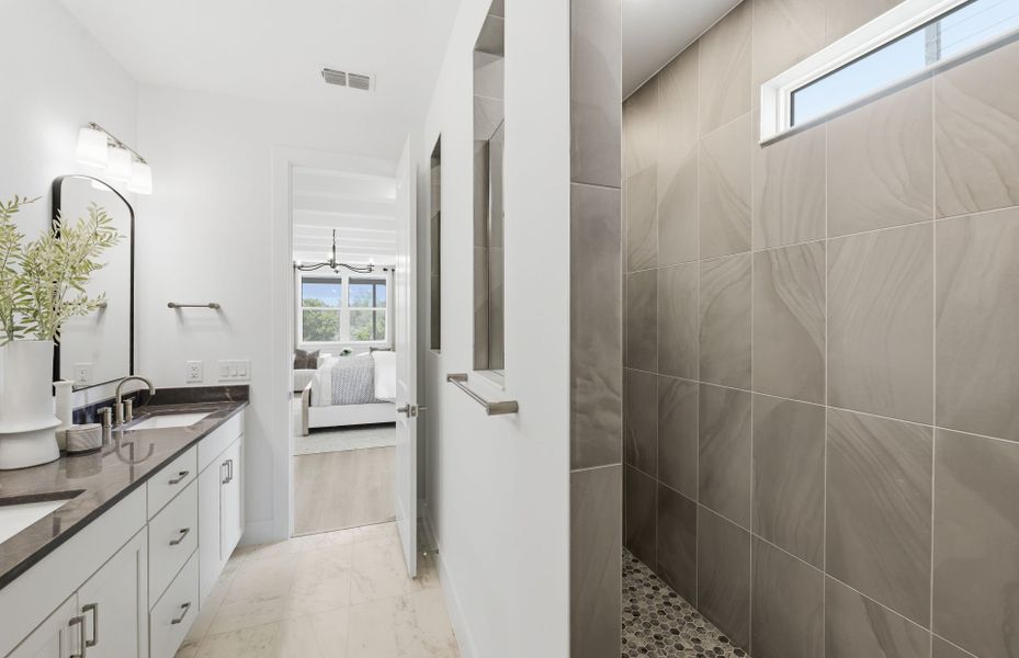 Representative furnished interior of a home built from the Easley Grande by Pulte Homes in Reagan Landing, Bradenton (Image 13).