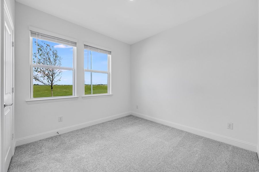 Spacious, unfurnished interior of a new home in Madero 50s, Fort Worth (Image 15). Spacious, unfurnished interior of a new home in Madero 50s, Fort Worth (Image 15).