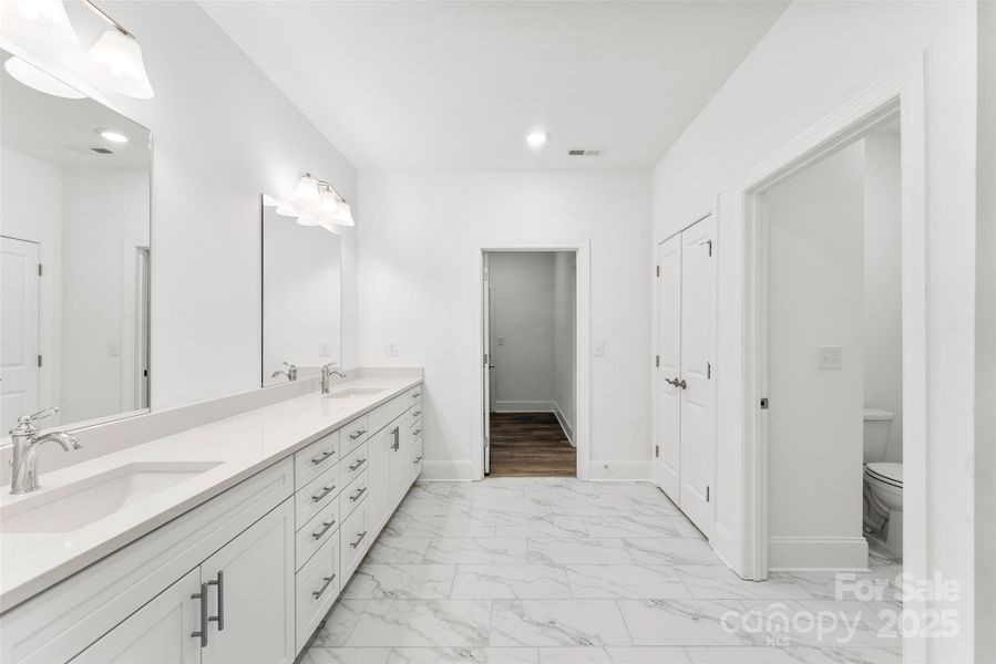 Furnished interior view inside a new home in The Courtyards on New Hope, Gastonia (Image 6). Furnished interior view inside a new home in The Courtyards on New Hope, Gastonia (Image 6).