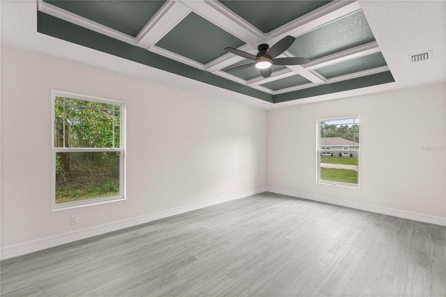 Spacious, unfurnished interior of a new home in , Dunnellon (Image 19).