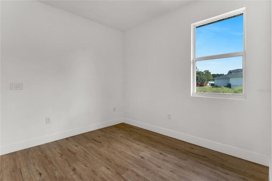 Spacious, unfurnished interior of a new home in , Palm Bay (Image 27).