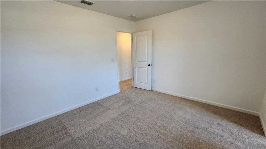 Spacious, unfurnished interior of a new home in The Estates at Casteel, Bethlehem (Image 19).