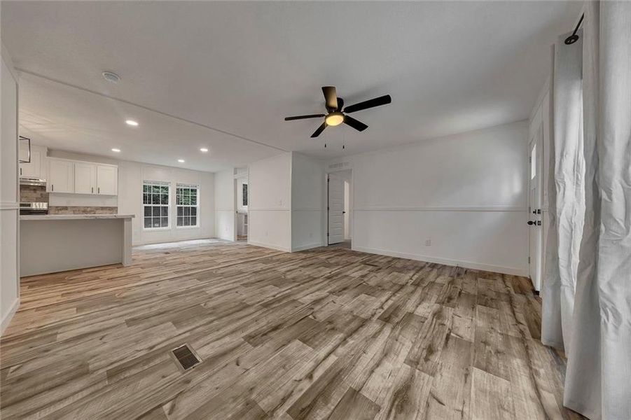 Spacious, unfurnished interior of a new home in , Maysville (Image 19).