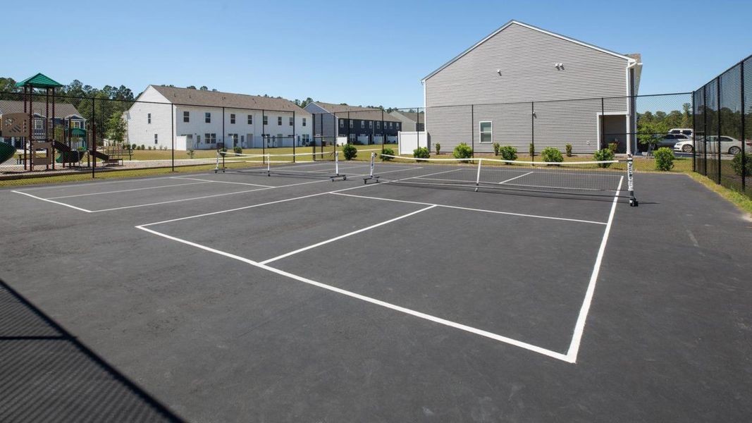 Community amenities in Grayson Park Townhomes, Leland (Image 35). Community amenities in Grayson Park Townhomes, Leland (Image 35).