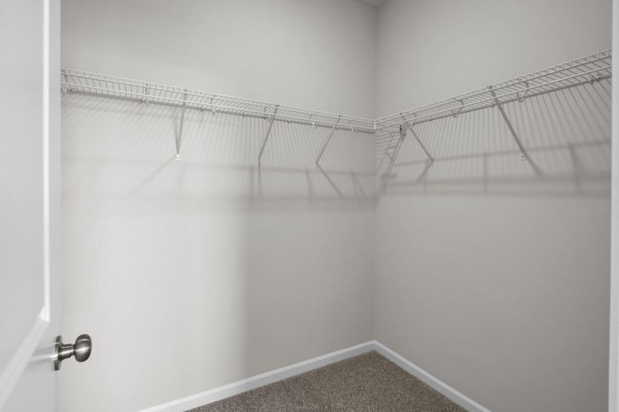 Spacious, unfurnished interior of a new home in , Summerville (Image 45).