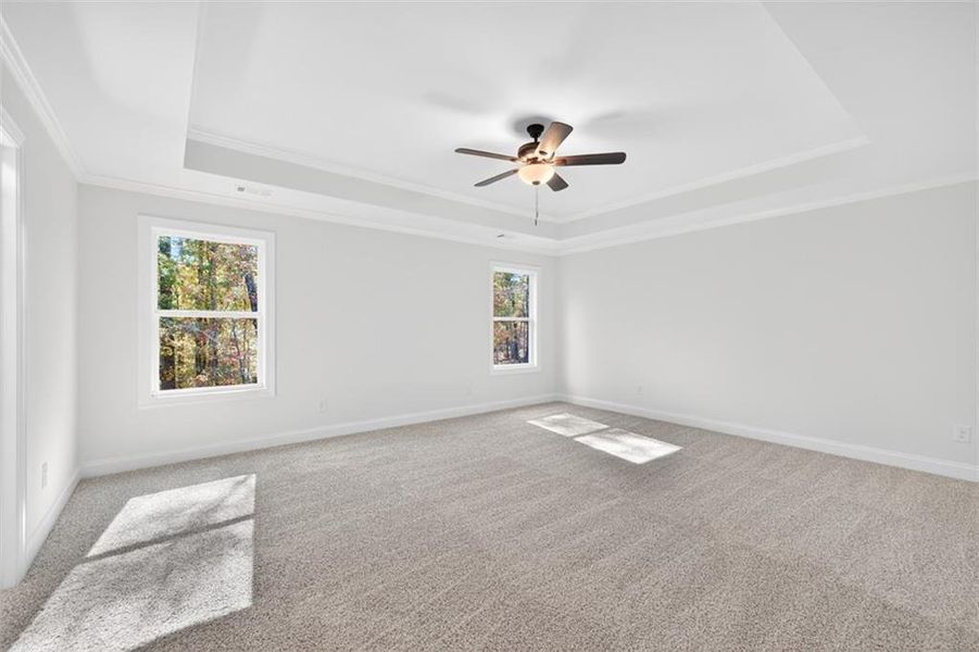 Spacious, unfurnished interior of a new home in , Jefferson (Image 37).